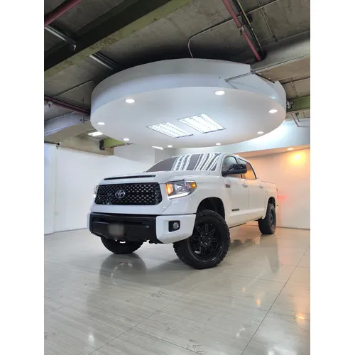 Toyota Tundra SR5 2015 Blanco Caracas