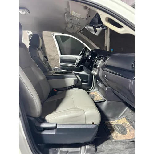 Toyota Tundra SR5 2016 Blanco Caracas