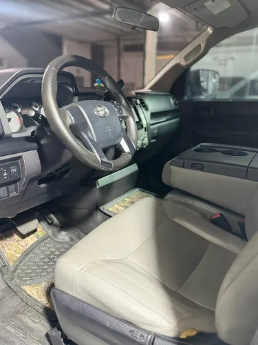 Toyota Tundra SR5 2016 Blanco Caracas