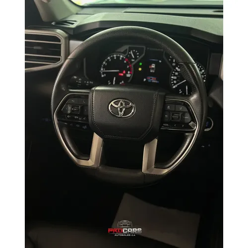Toyota Tundra SR5 2022 Plateado Caracas