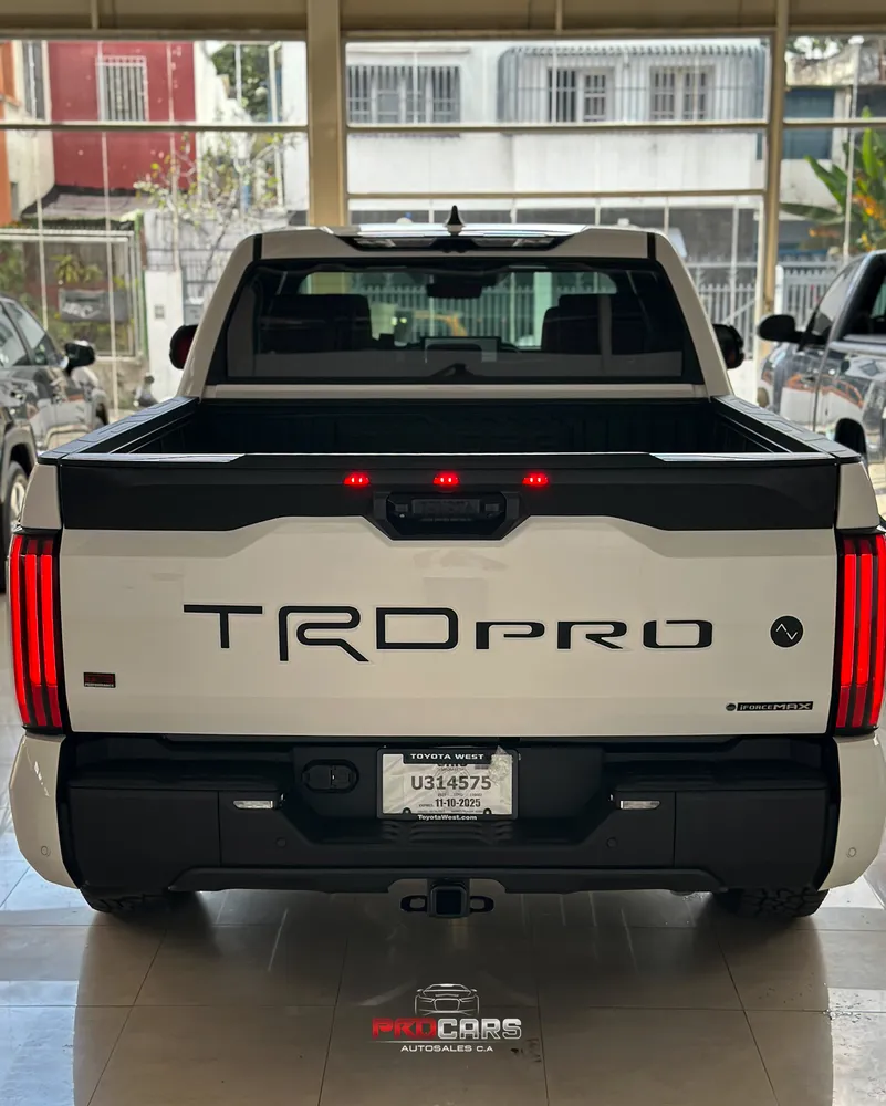 Toyota Tundra TRD PRO 2026 Blanco Caracas