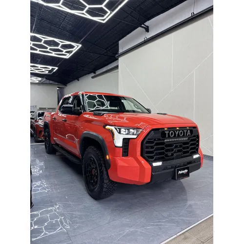 Toyota Tundra TRD PRO 2023 Naranja Caracas