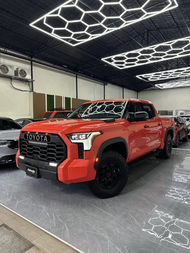Toyota Tundra TRD PRO 2023 Naranja Caracas