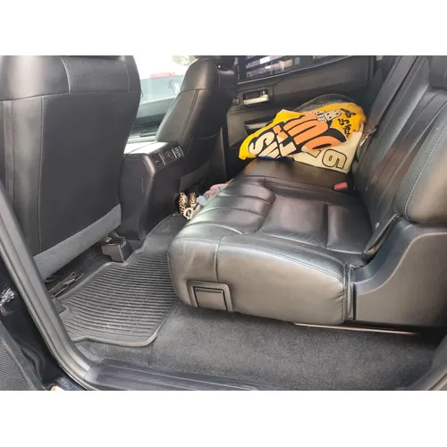 Toyota Tundra 2017 Negro Valencia