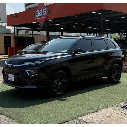 Toyota Urban Cruiser 2024 Negro Lechería