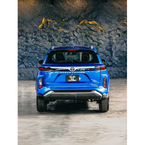 Toyota Urban Cruiser 2024 Azul Mariño