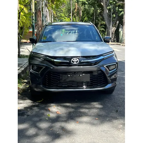 Toyota Urban Cruiser 2025 Gris Caracas