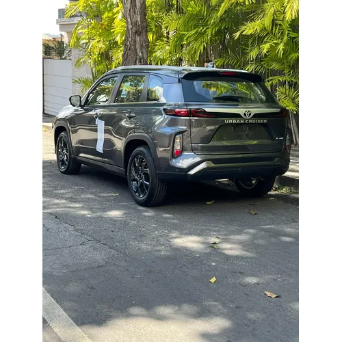 Toyota Urban Cruiser 2025 Gris Caracas