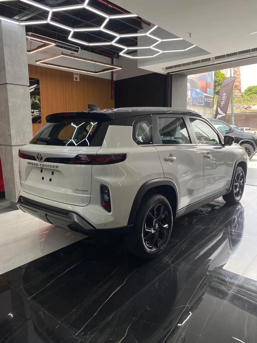 Toyota Urban Cruiser Neodrive 2025 Blanco Caracas