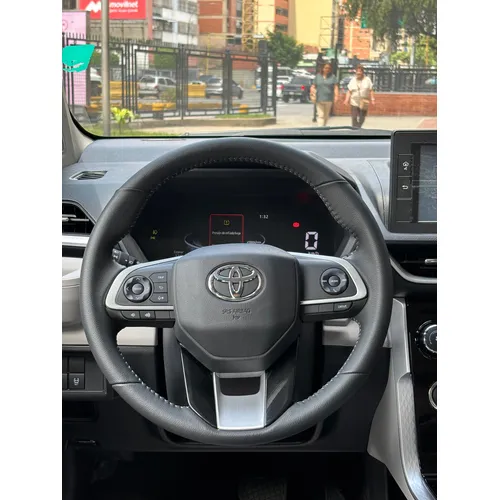 Toyota Veloz 2024 Blanco Caracas