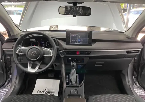 Toyota Yaris 2026 Plateado Caracas