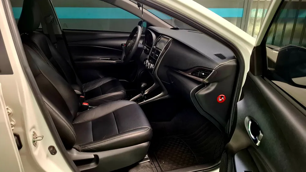 Toyota Yaris 2022 Blanco Caracas