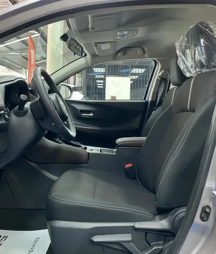 Toyota Yaris 2026 Plateado Caracas