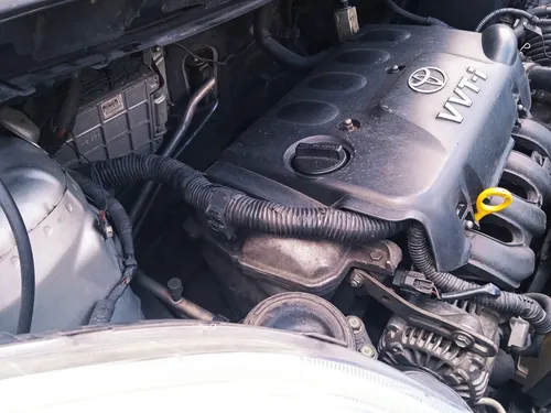 Toyota Yaris 2006 Plateado Caracas