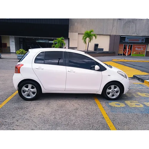 Toyota Yaris 2007 Blanco Caracas