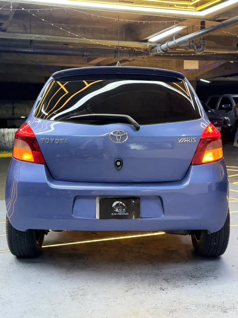 Toyota Yaris 2006 Azul Caracas