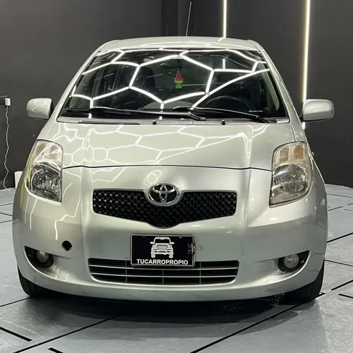 Toyota Yaris 2007 Gris Caracas