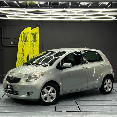 Toyota Yaris 2007 Gris Caracas