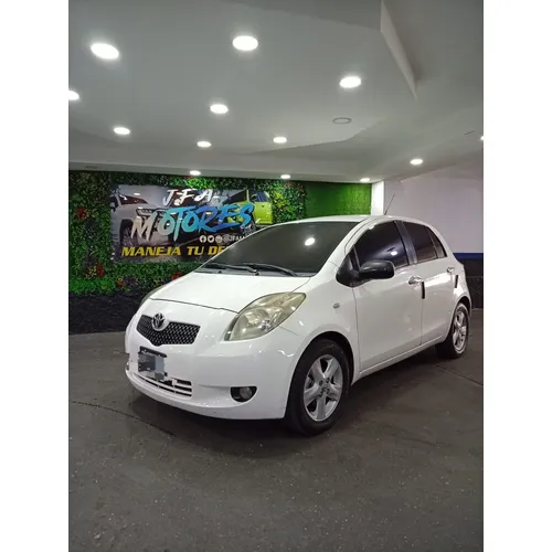 Toyota Yaris 2007 Blanco Caracas