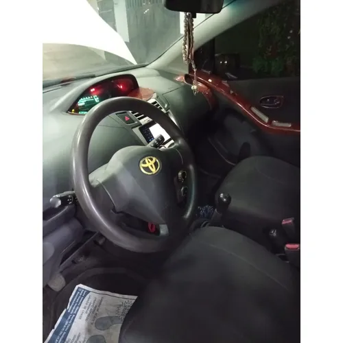 Toyota Yaris 2007 Blanco Caracas