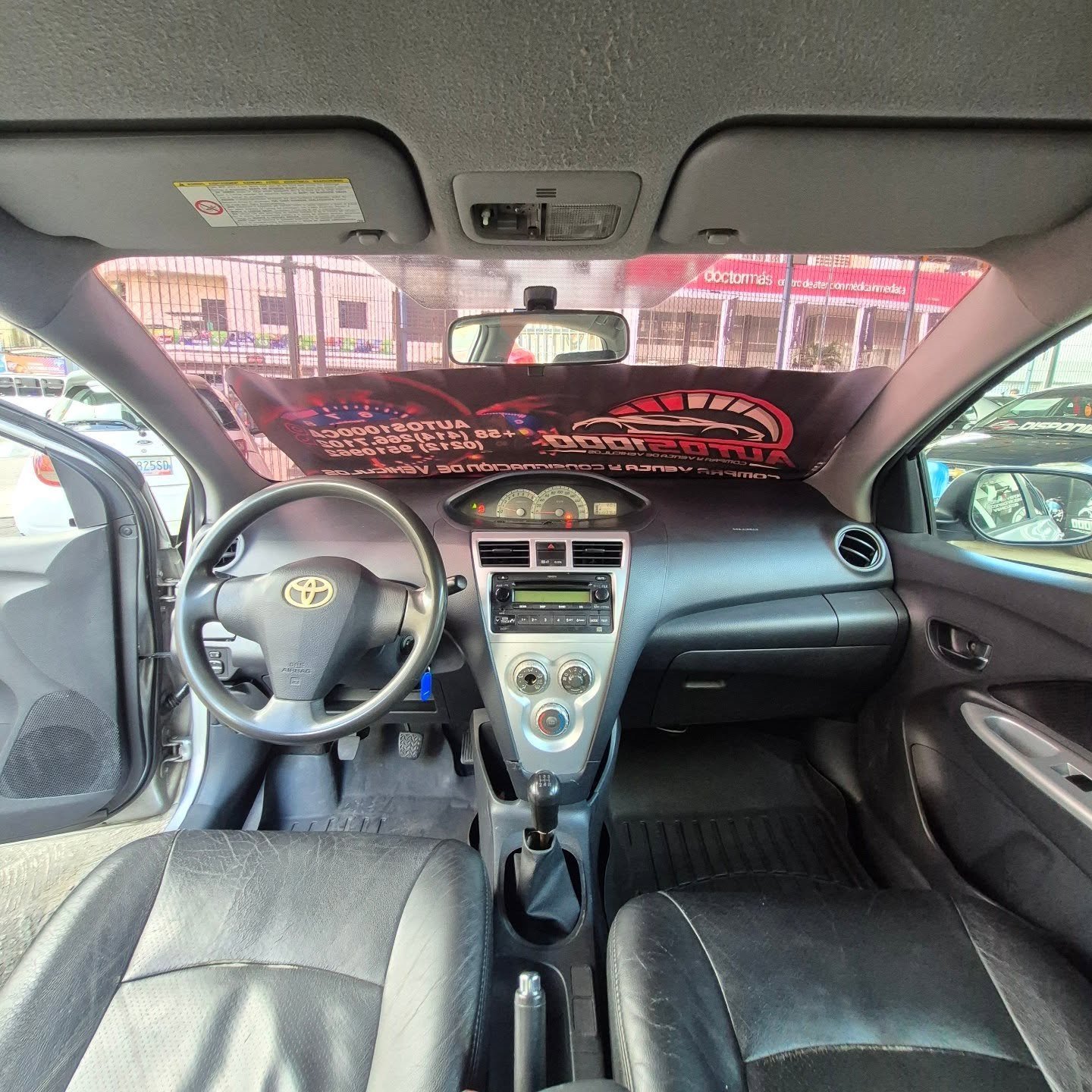 Toyota Yaris 2007 Plata