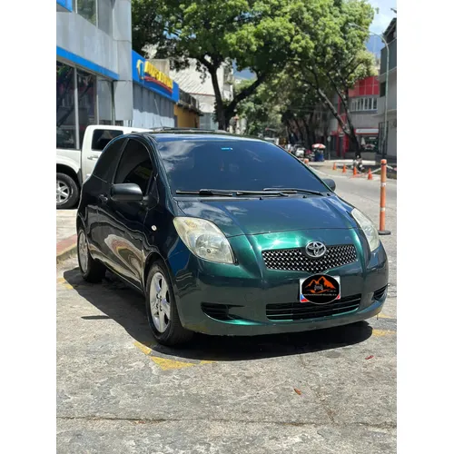 Toyota Yaris 2007 Verde Caracas