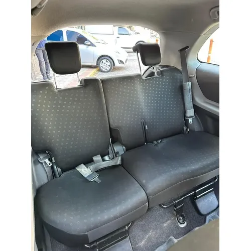 Toyota Yaris 2008 Plateado Caracas