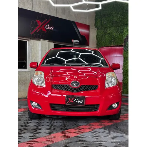 Toyota Yaris 2009 Rojo Caracas