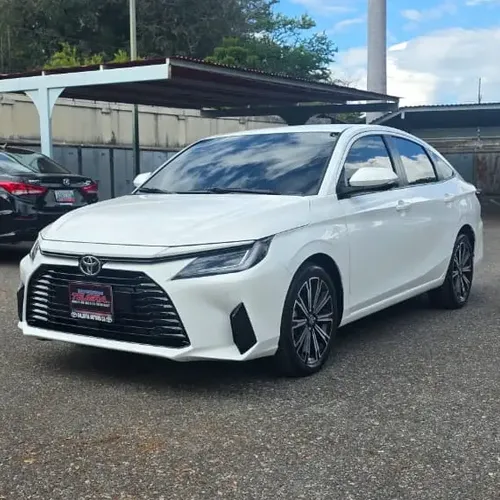 Toyota Yaris 2023 Blanco Barquisimeto