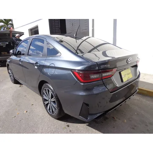 Toyota Yaris 2023 Gris Barquisimeto