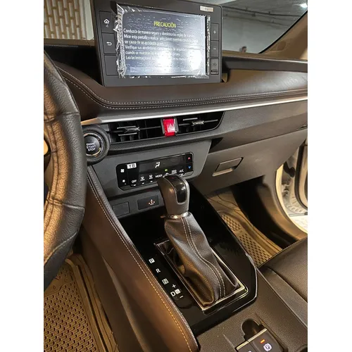 Toyota Yaris 2023 Blanco Caracas
