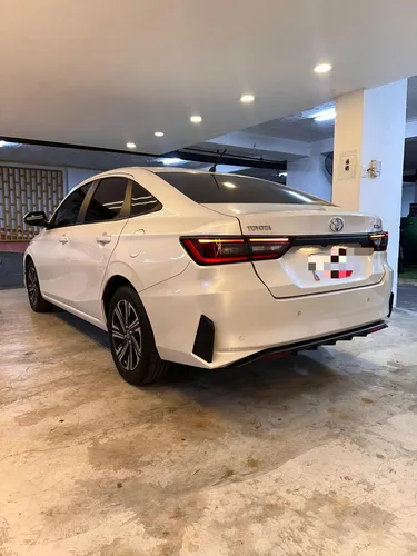 Toyota Yaris 2023 Blanco Caracas