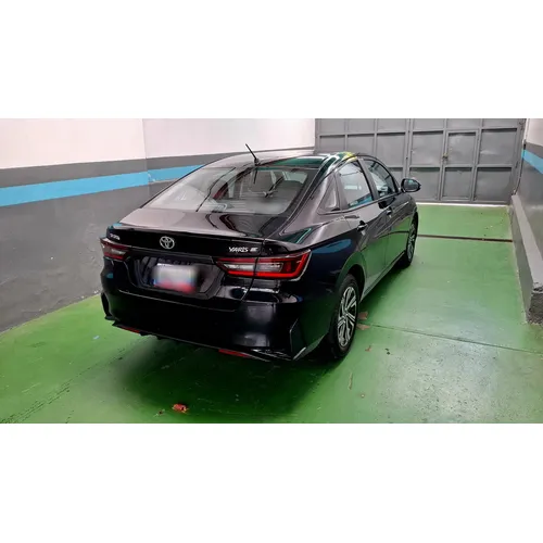 Toyota Yaris 2025 Negro Caracas