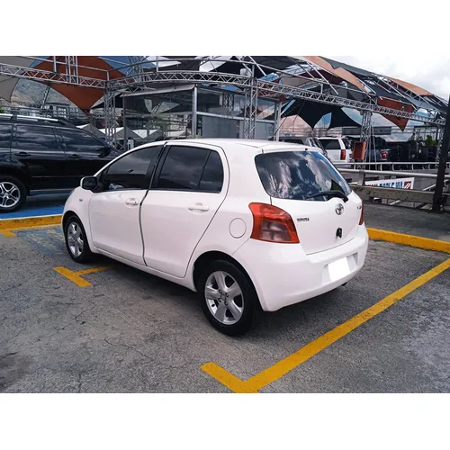 Toyota Yaris 2007 Blanco Caracas