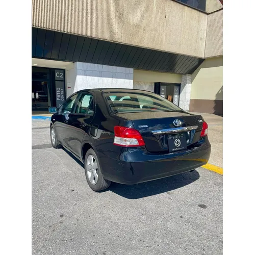 Toyota Yaris Belta 2007 Negro Caracas