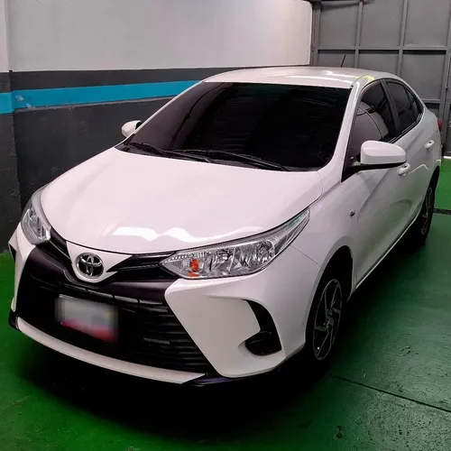 Toyota Yaris 2022 Blanco Caracas