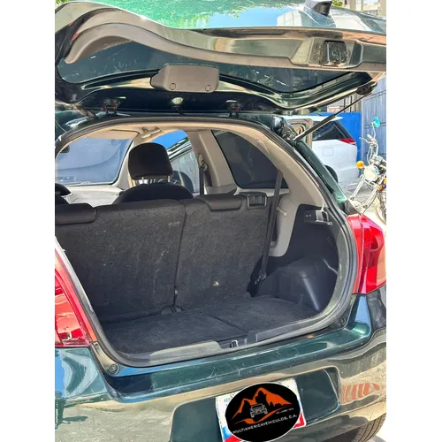 Toyota Yaris 2007 Verde Caracas