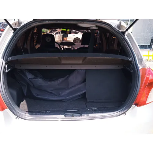 Toyota Yaris 2006 Plateado Caracas