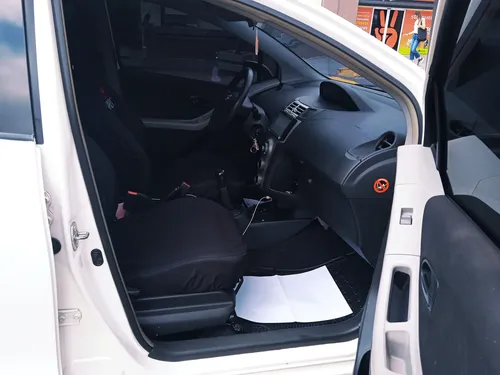 Toyota Yaris 2007 Blanco Caracas