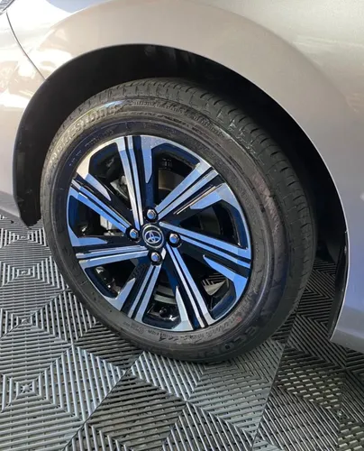 Toyota Yaris 2026 Plateado Caracas