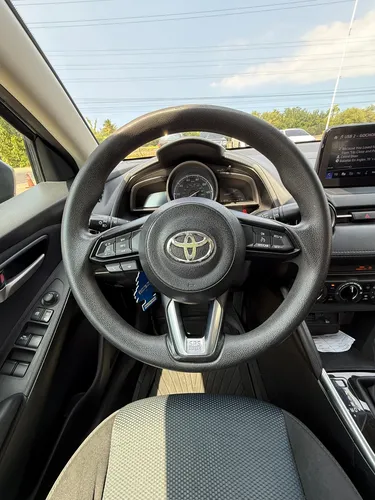 Toyota Yaris 2019 Gris Lechería