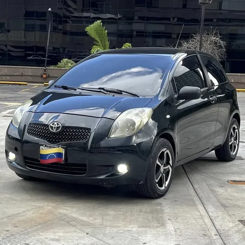 Toyota Yaris 2007 Negro Caracas