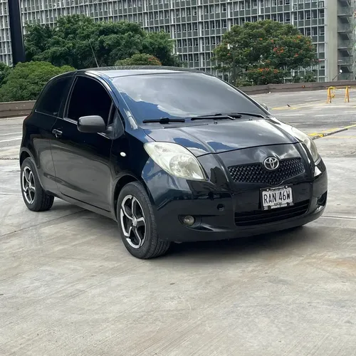 Toyota Yaris 2007 Negro Caracas