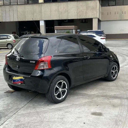 Toyota Yaris 2007 Negro Caracas