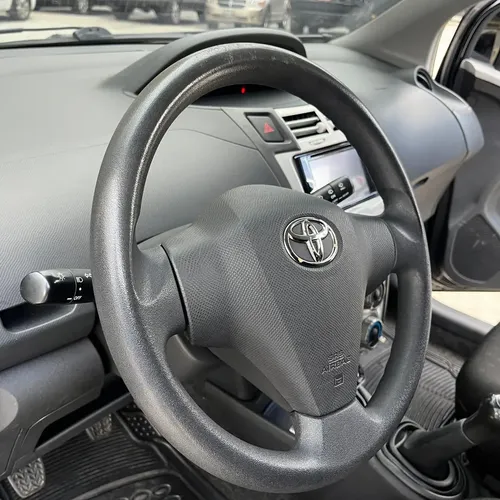 Toyota Yaris 2007 Negro Caracas
