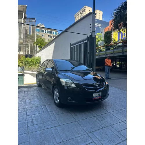 Toyota Yaris Belta 2008 Negro Caracas