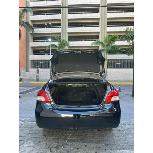 Toyota Yaris Belta 2008 Negro Caracas