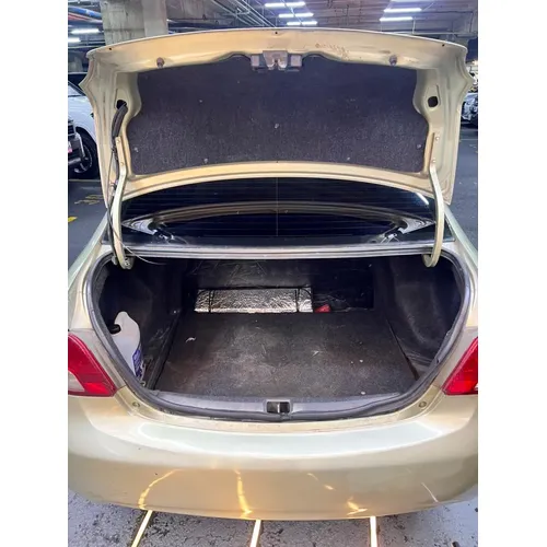 Toyota Yaris Belta 2008 Blanco Caracas