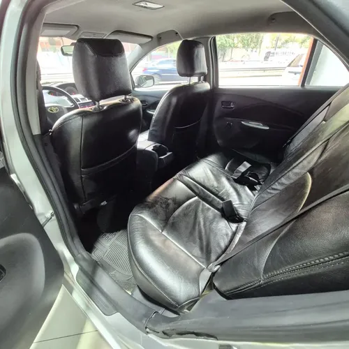 Toyota Yaris Belta 2008 Plateado Caracas