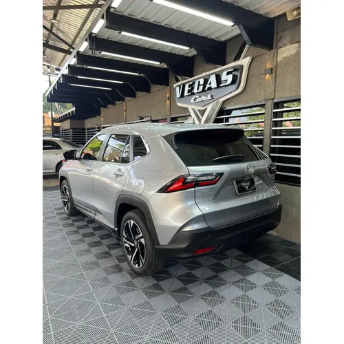Toyota Yaris Cross 2026 Plateado Barquisimeto